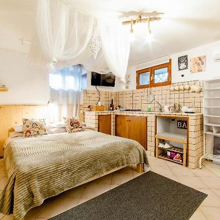 Tabor 1 Garden & Parking Διαμέρισμα Νάπολη Εξωτερικό φωτογραφία